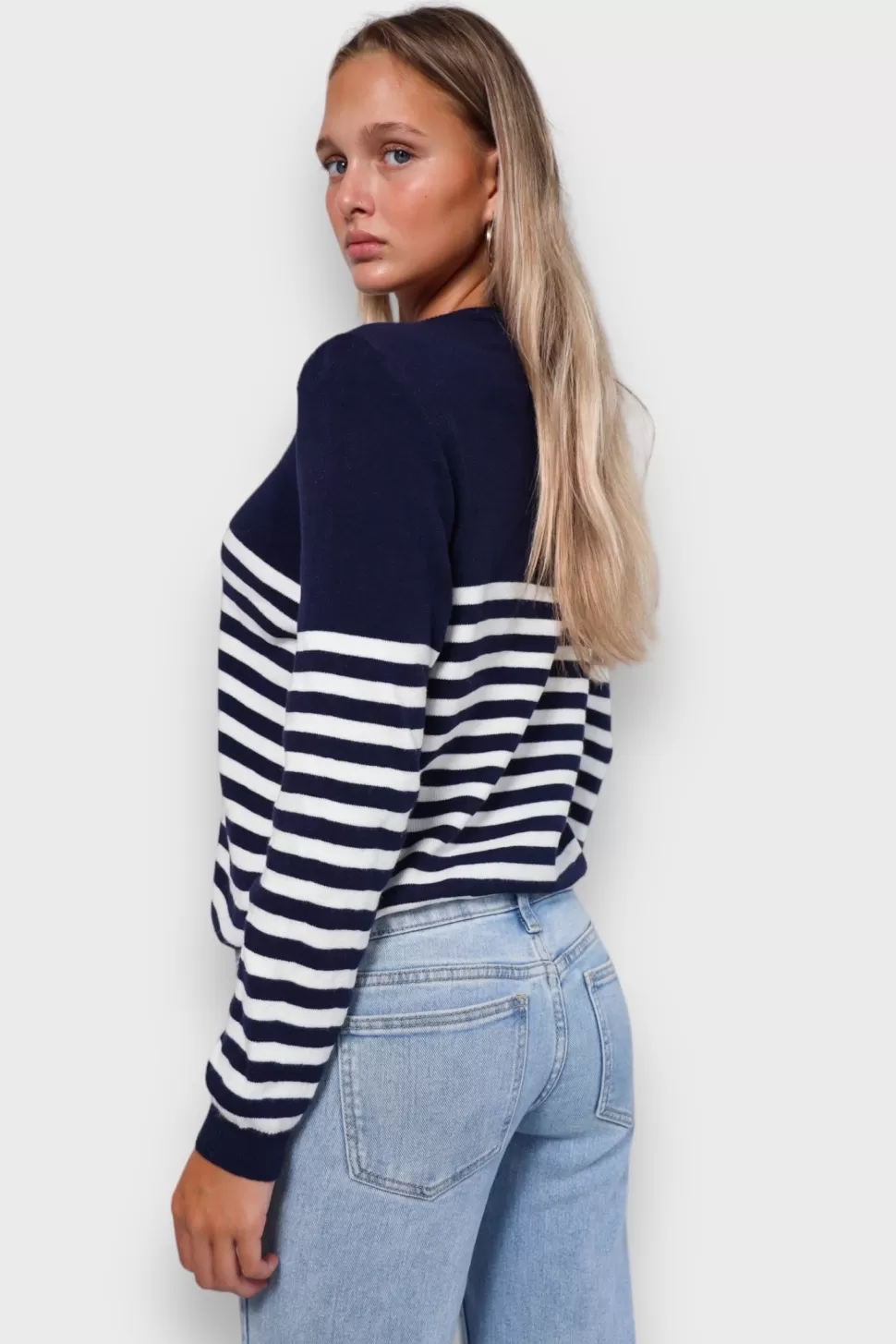 pull_suede_marine_2-1.webp Pull "Suede" Marine*Meet Me There Best