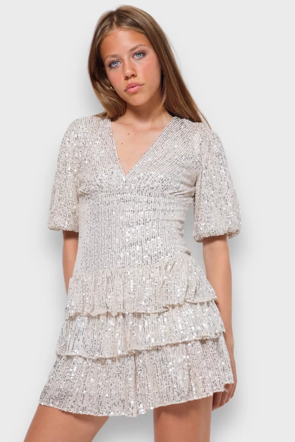 robe_miami_paillettes_champagne_3.webp Robe "Miami Paillettes" Champagne*Meet Me There Discount